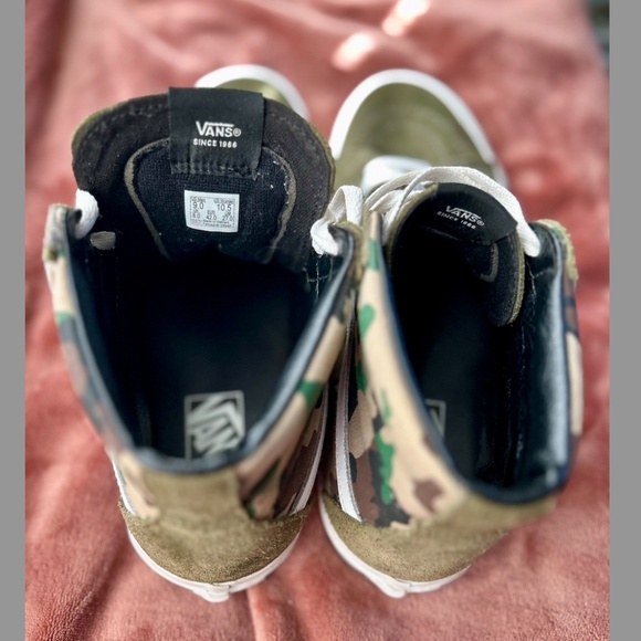 Vans Unisex Sk8-Hi Camo Olive/White Women's 10.5/Men's 9 - Picture 4 of 4